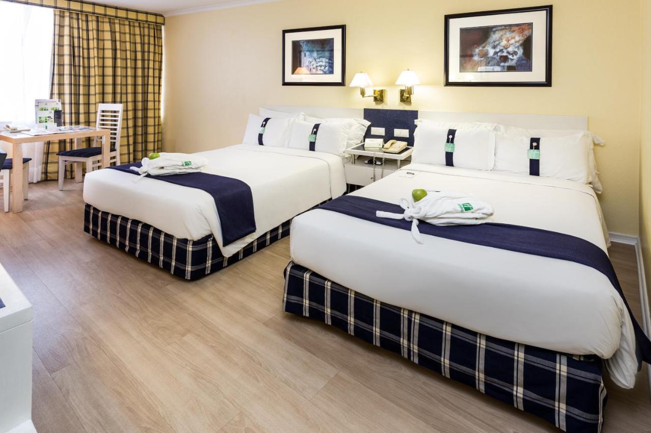 Chambre Double Standard avec 2 Lits Doubles - Vue sur Ville