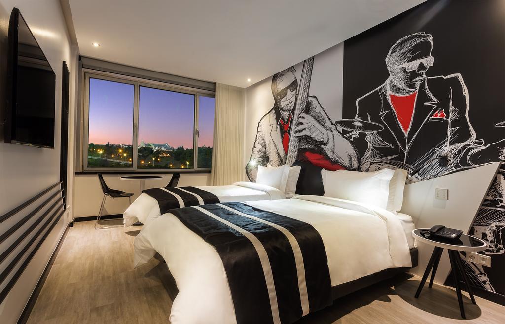 Chambre Double ou Lits Jumeaux Économique