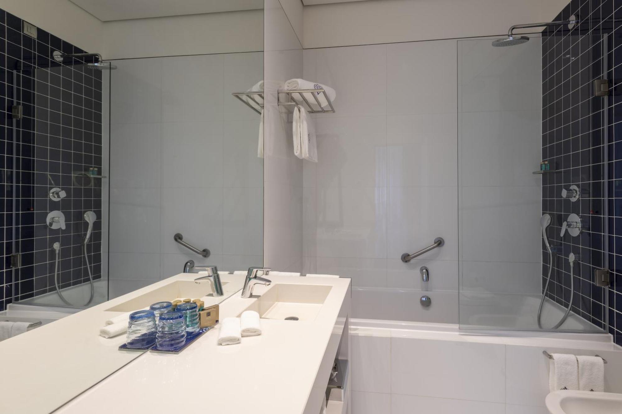 Chambre Deluxe Double ou Lits Jumeaux