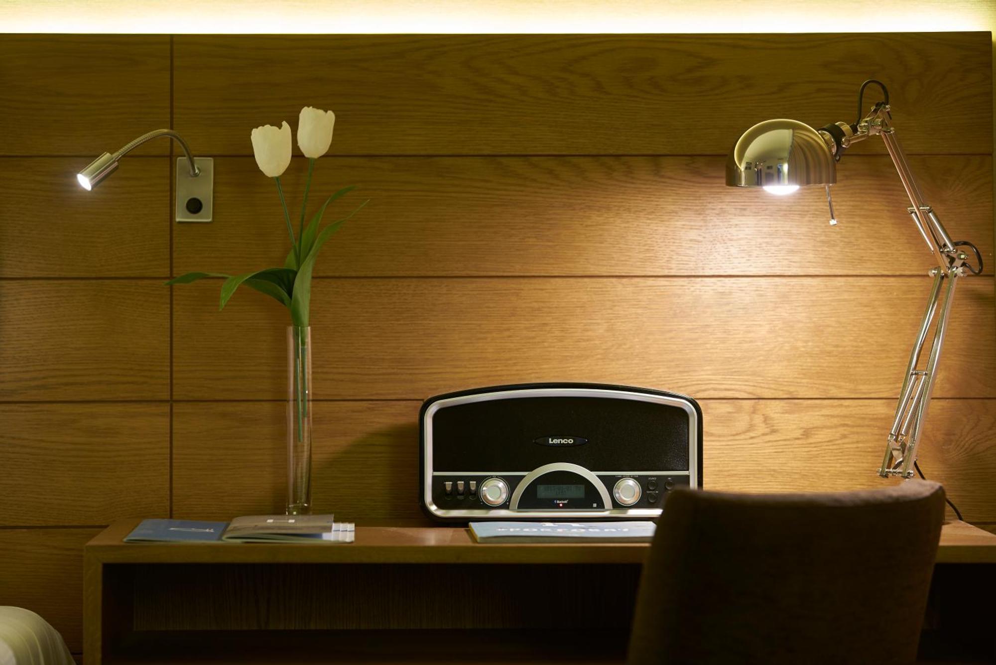 Superior Room,1765146694:JPEG