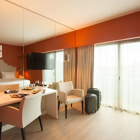 Lutecia Smart Design Hotel-2