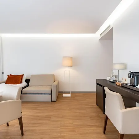 Jupiter Lisboa Hotel - Rooftop & Spa-2