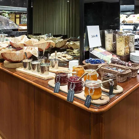 Radisson Blu Hotel Lisbon-3