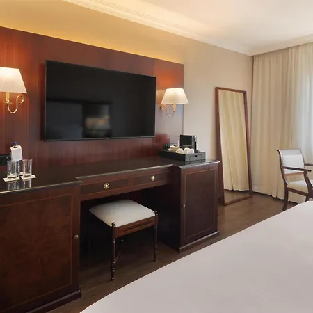 Dom Pedro Lisboa Hotel, A Member Of Radisson Individuals-3